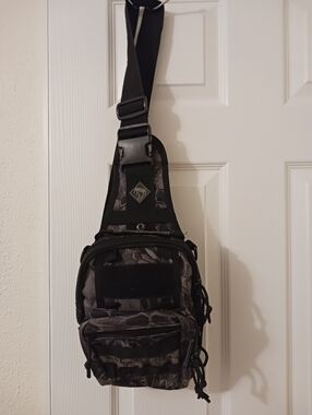 5 For $25! Rattlesnake Tactical Sling Pack Python Adj Holster Bag Grey/ Black